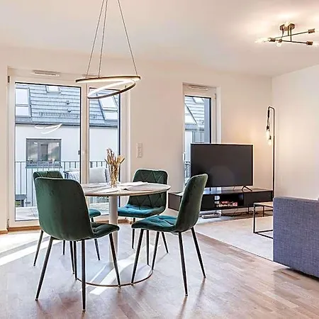 Apartmanhotel Jama Pur, Freies Parken, Gruppe&familie Erlangen